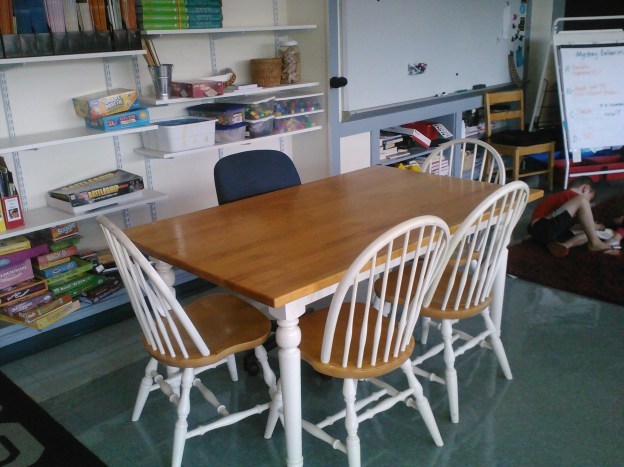 It's a beauty, isn't it?  Just like I imagined.  SO EXCITED for what's going to happen around that table this year!